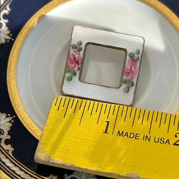 Vintage Guilloché Enamel Rose Square Brooch Pin - Picture 3 of 5
